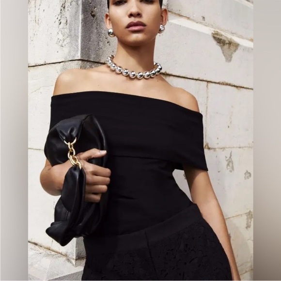 COS Tops - Cos off the shoulder jersey top